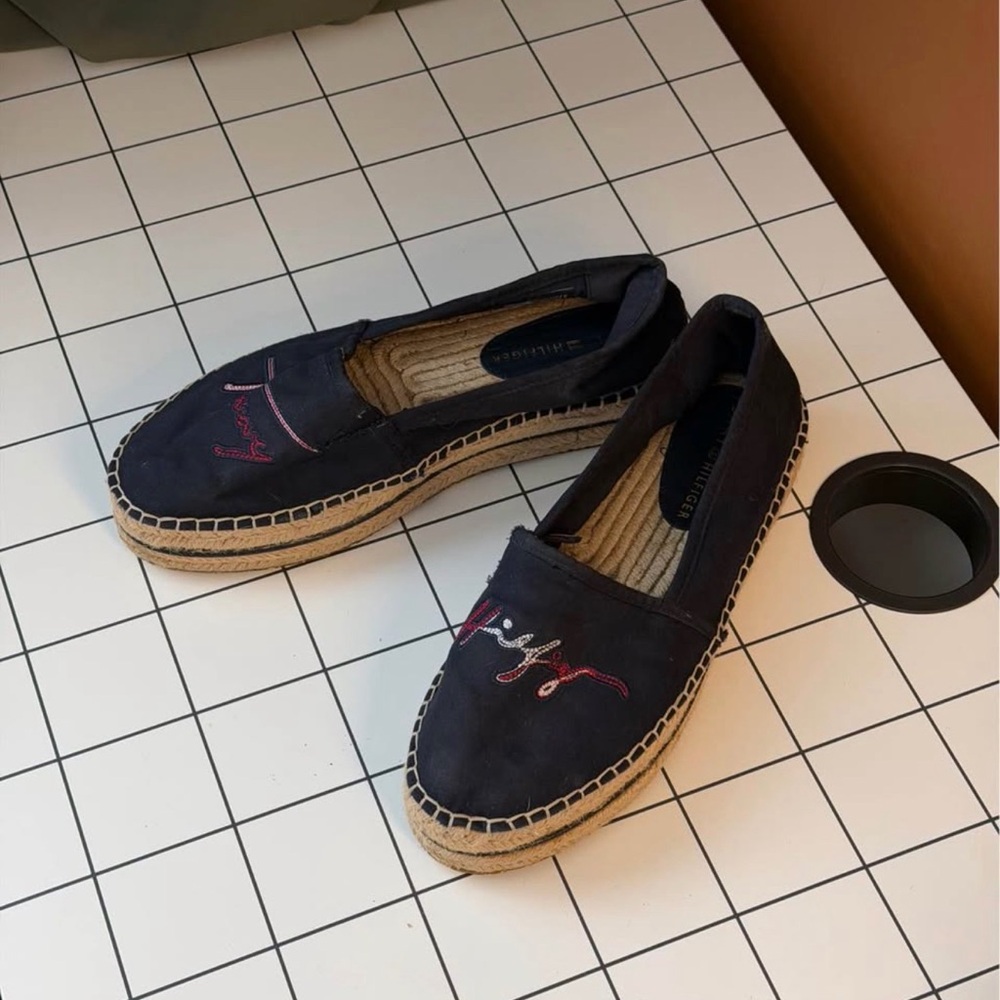 Women's Navy Espadrille Slip-On Flats with Embroidery Tommy Hilfiger